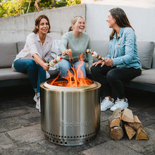 Load image into Gallery viewer, Solo Stove Bonfire kit