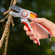Load image into Gallery viewer, WOLF GARTEN PROFESSIONAL ANVIL SECATEURS RS5000